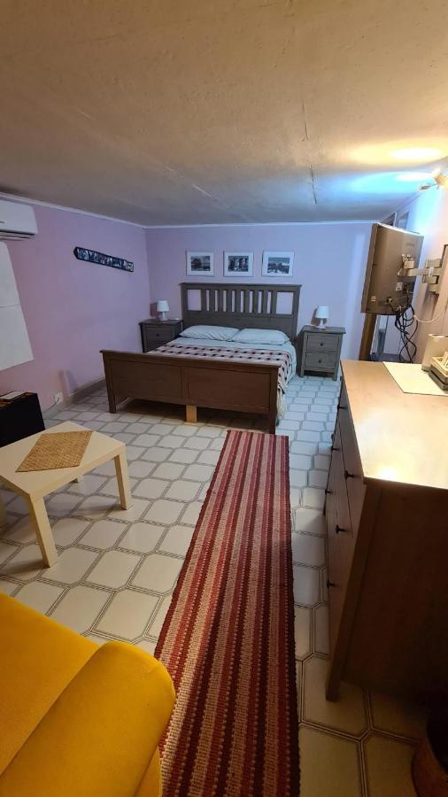 לינה וארוחת בוקר נאפולי Casa Adelaide מראה חיצוני תמונה