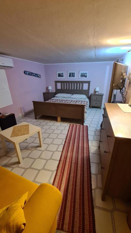 לינה וארוחת בוקר נאפולי Casa Adelaide מראה חיצוני תמונה