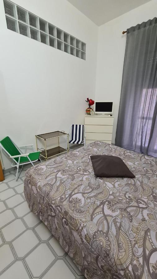 לינה וארוחת בוקר נאפולי Casa Adelaide מראה חיצוני תמונה
